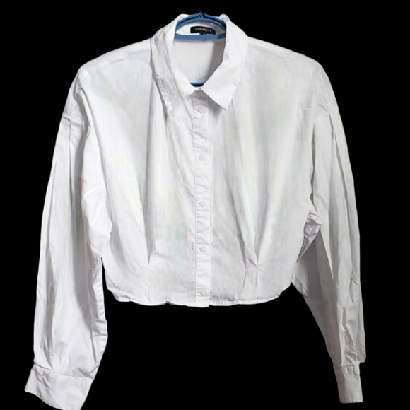 Dynamite White Poplin Crop Top. - Picture 1 of 3